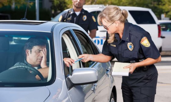 are traffic violations crimes